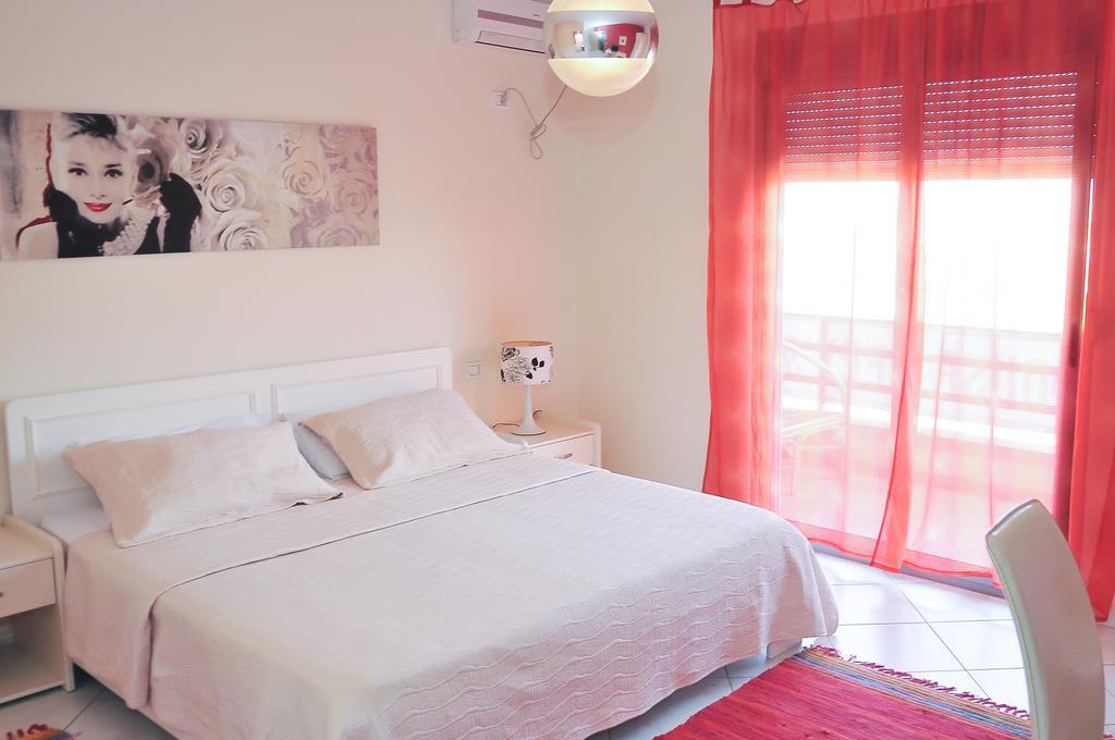 Guest House Mary Tirana Quarto foto